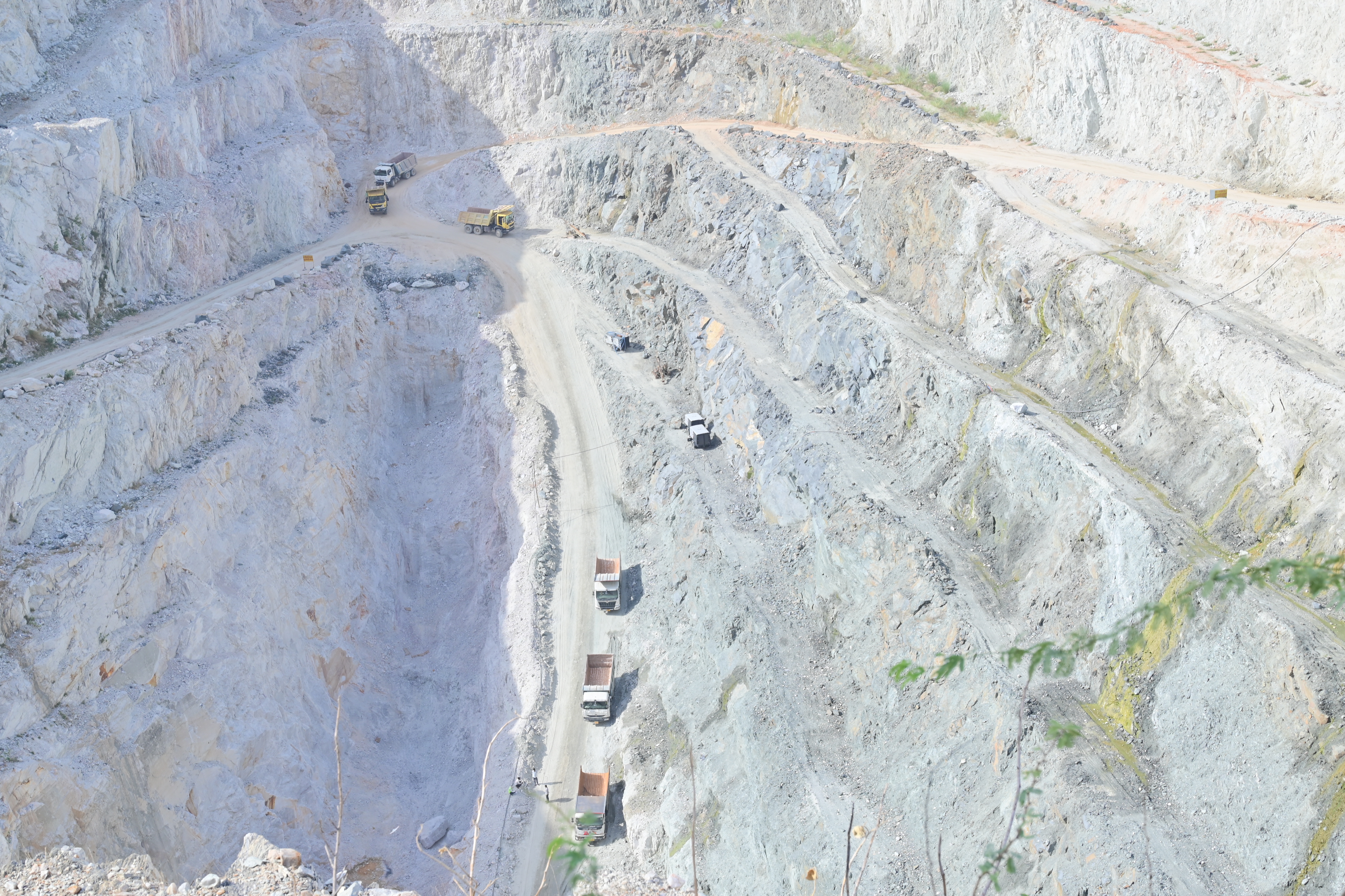 Mineral mining quarry operations